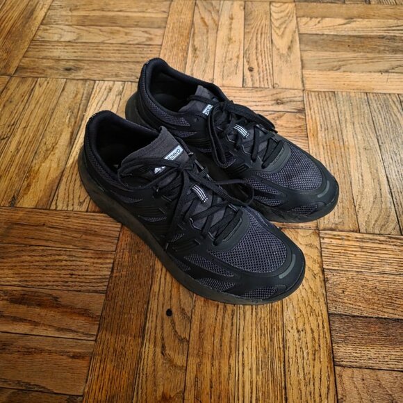 Adidas Adizero Aruku Carbon Triple Black Lace Up Athletic Shoes 11-Men Size - Picture 6 of 7